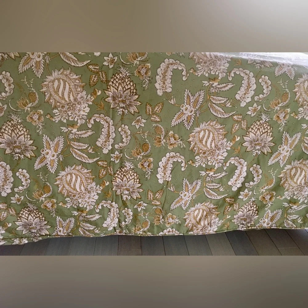 Pottery Barn Margaret Palampore king duvet cover